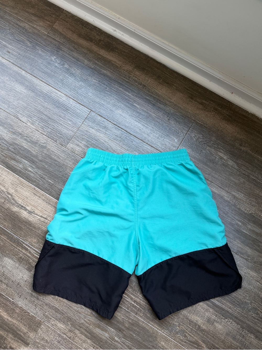 Nike navy blue swimming trunks S - Picture 2 of 3